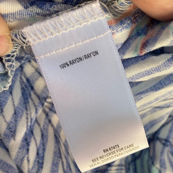 Violet Weekend Dress Tiered with Bell Sleeves Floral print design NWT size Small - Picture 5 of 9